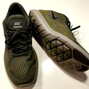 Mens Nike Flex 2017 Run